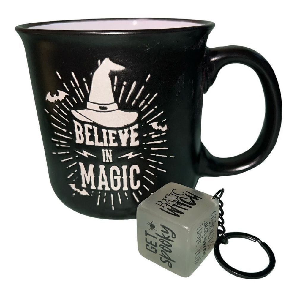 Eccolo Believe in magic mug with glow in the dark keychain